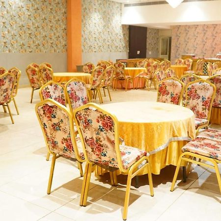 Aa Hotels & Resorts Zirakpur Extérieur photo